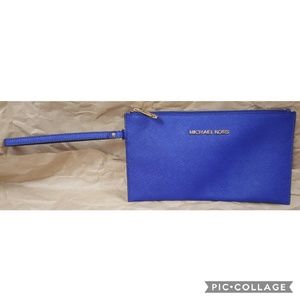 Michael Kors Wristlet